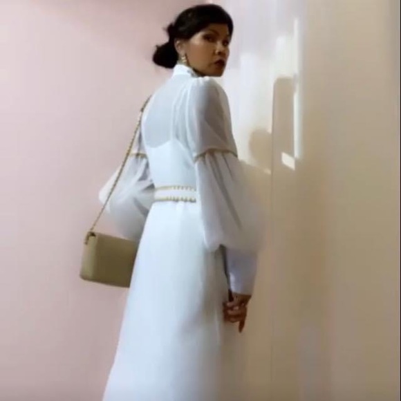 NWT Beautiful white Dress - Picture 3 of 6